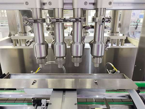 小型辣椒酱包装机设备